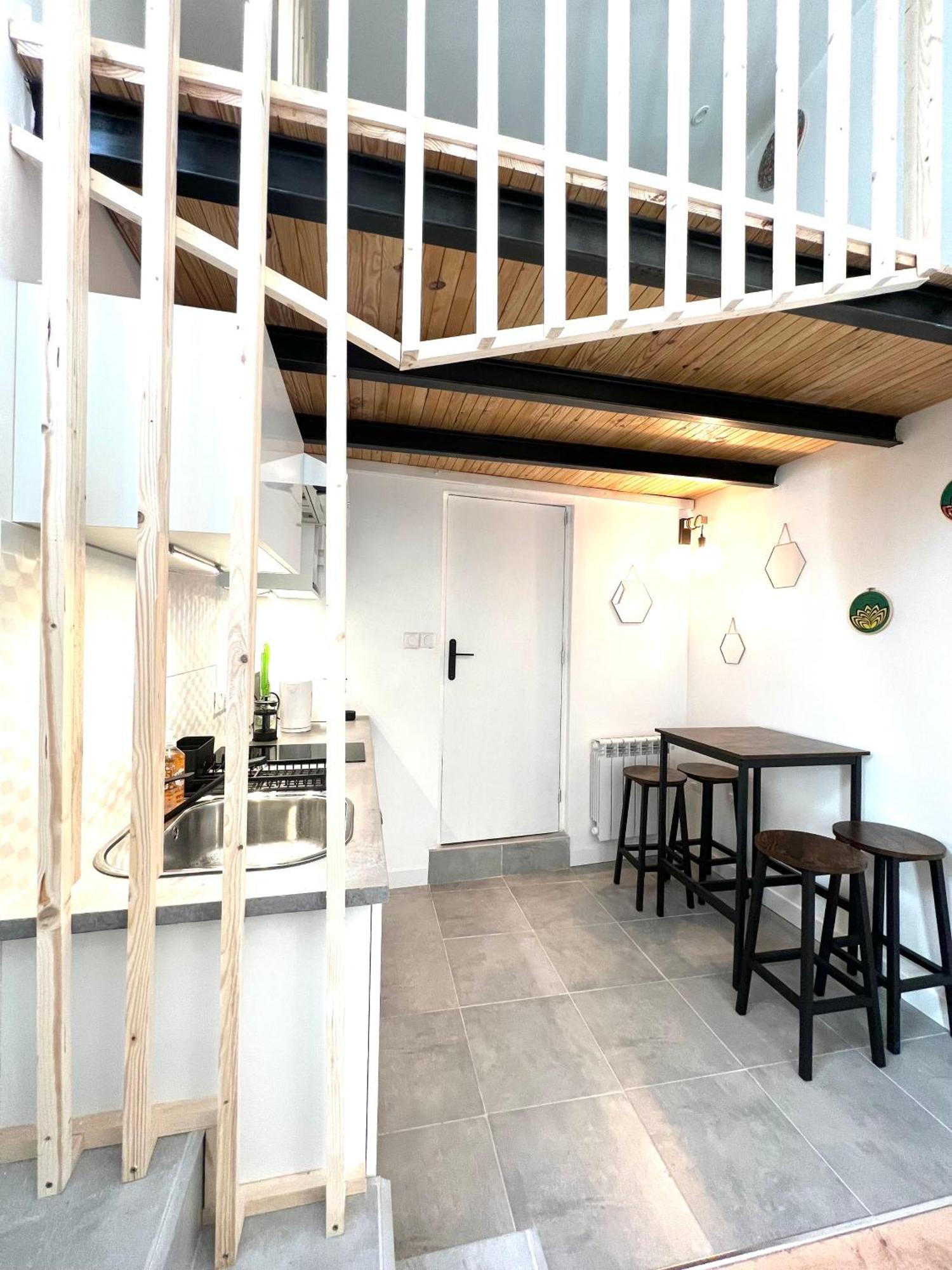 Jolie Mini Maison Lovely Tiny House Vitry-sur-Seine Εξωτερικό φωτογραφία